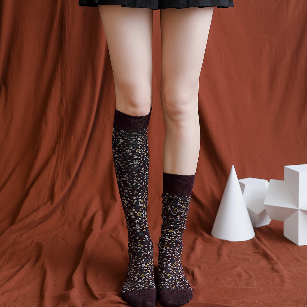 Women Socks in Tube Cotton Small Floral Pattern Fashion Personality Leisure Sports Comfortable