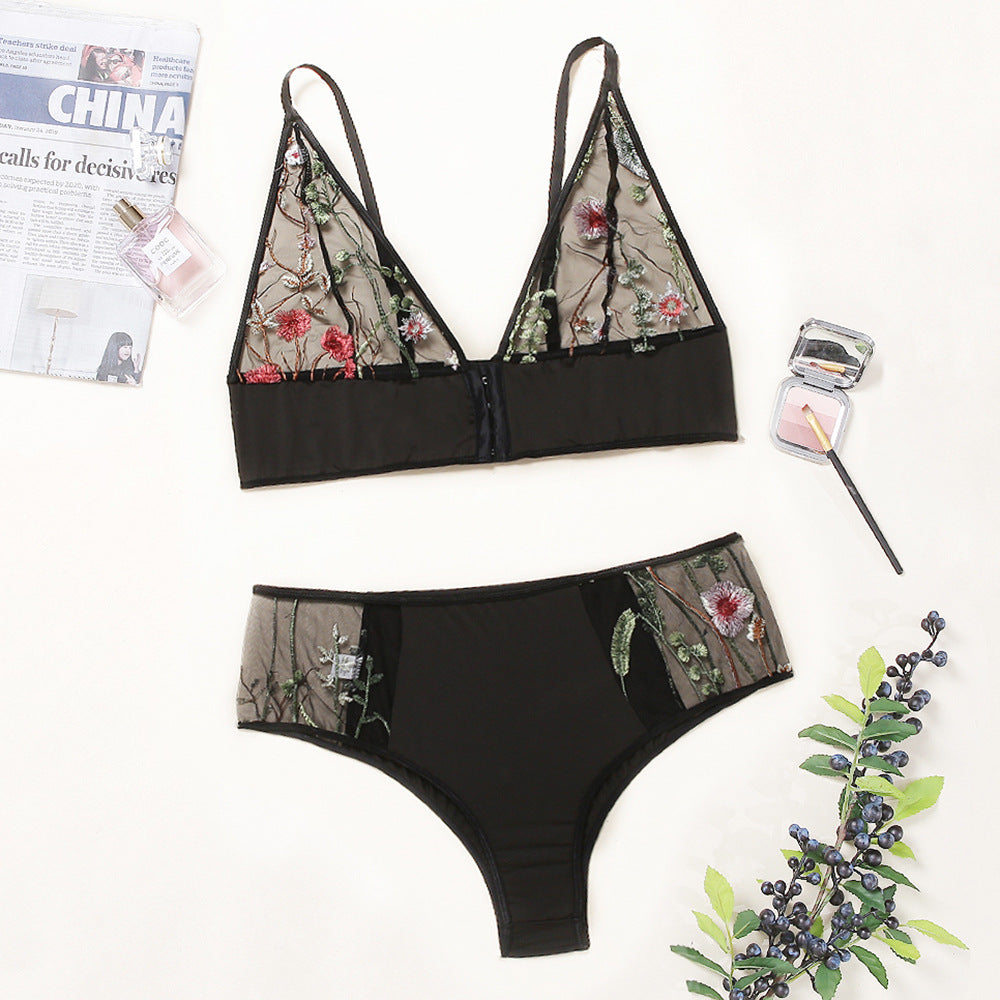 Plus Size Sexy Lingerie Front Closure Wireless Bra Women Panty Wholesale Mesh Bralette