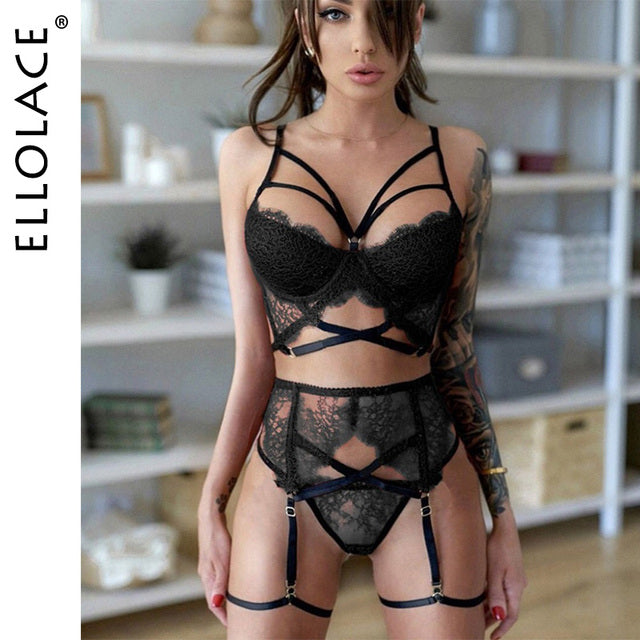Goth Lingerie Set Bandage Women Underwear Sexy Bra Brief 3 Piece Wireless Brassiere Red Lace Garters Exotic Sets