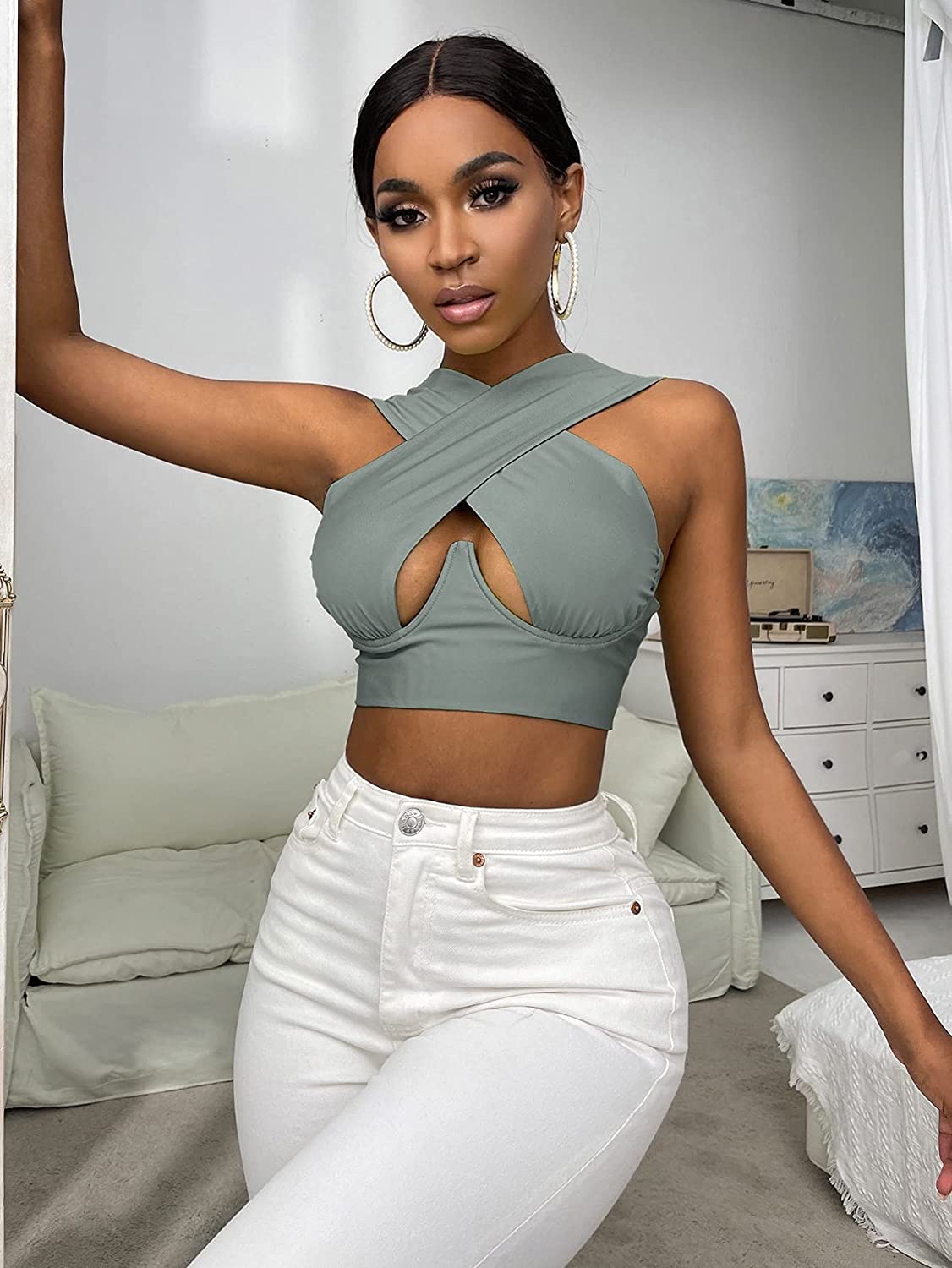 Women Criss Cross Tank Tops Sexy Sleeveless Solid Color Cutout Front Crop Tops Party Club Streetwear Lady Bustier Tops