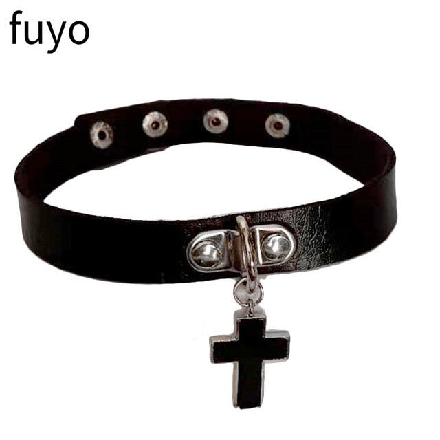 Sexy Goth Choker Necklace Men Punk Rock Heart Geometry PU Necklace For Women Choker Gothic Bondage Goth Jewelry Chocker Neck
