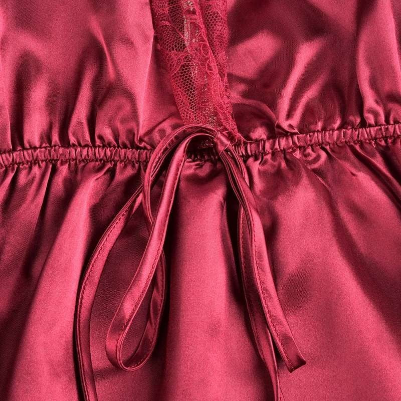 All Seasons High Quality Sexy Women Sleeveless Nightdress V-Neck Hollow Lace Backless Lingerie L-5XL