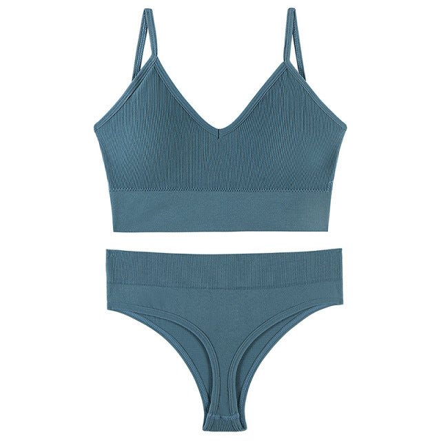 Women Seamless Bra Set Sexy 4Sizes Thong Low Waist Panties No Wire Push Up Vest Bralette Lingerie Brassiere Female Underwear Set