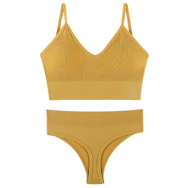 Women Seamless Bra Set Sexy 4Sizes Thong Low Waist Panties No Wire Push Up Vest Bralette Lingerie Brassiere Female Underwear Set