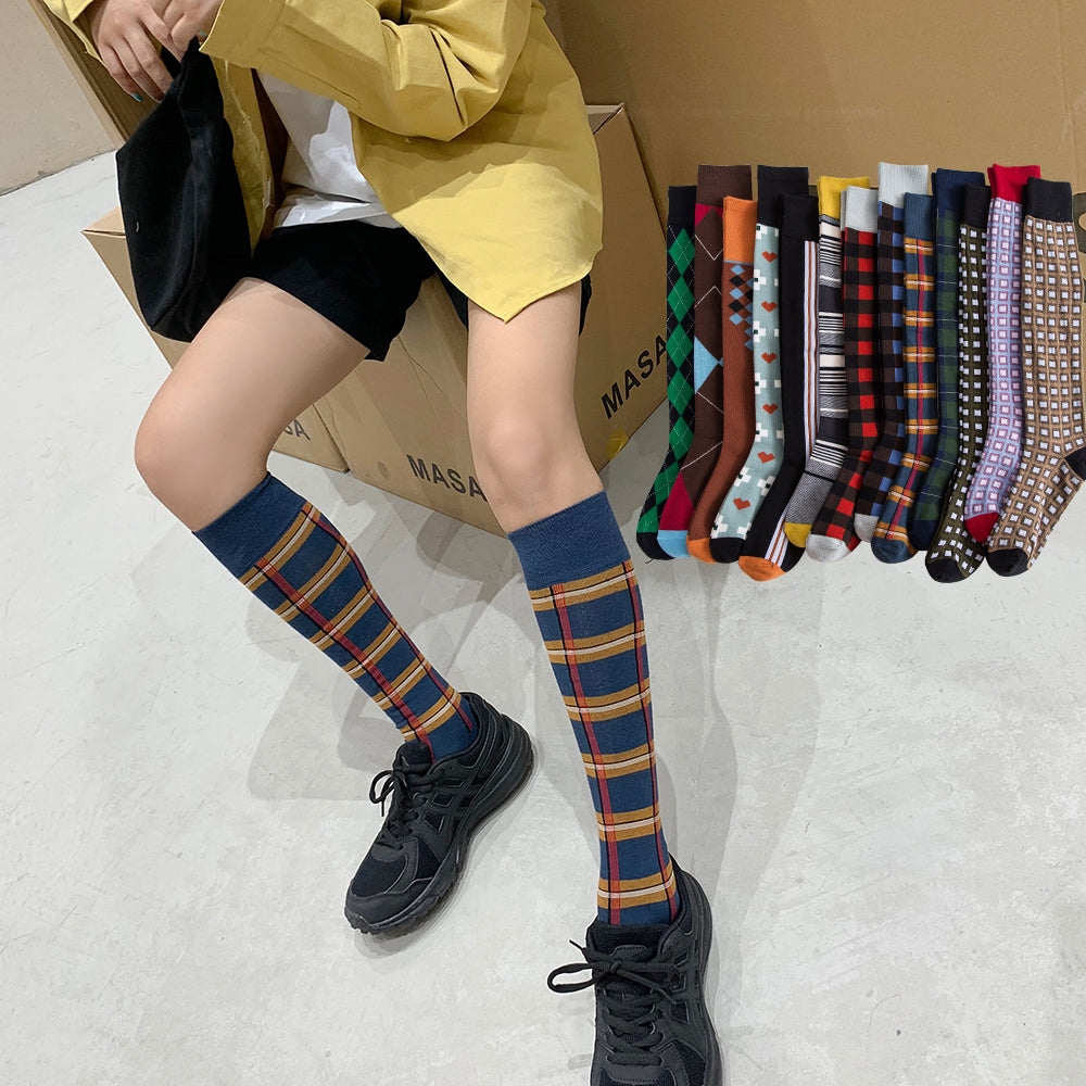 Socks Tube to Knee Cotton Combed Plaid Fashion With Personality and Comfortable Leisure Sports