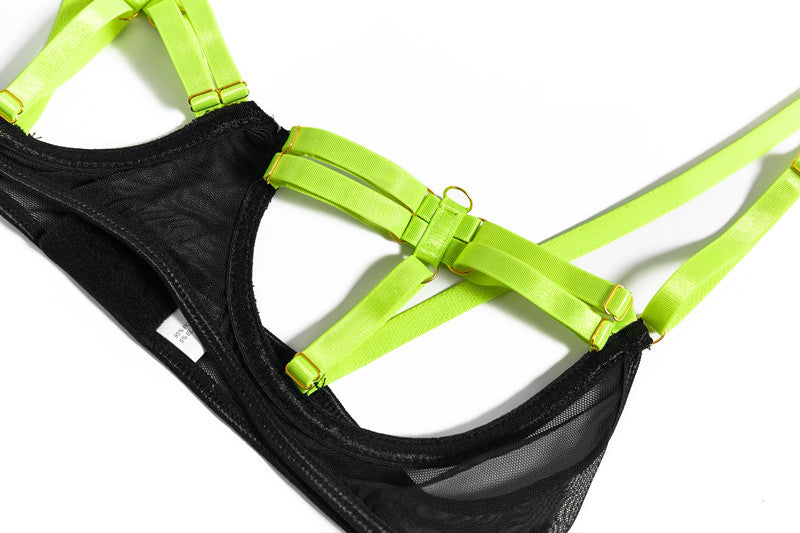 MIRABELLE Sexy Lingerie Hollow Out Erotic Costumes Transparent Bra Thong Outfits Hot Porn Lingerie Bottom Whore 4-Piece Sex Suit